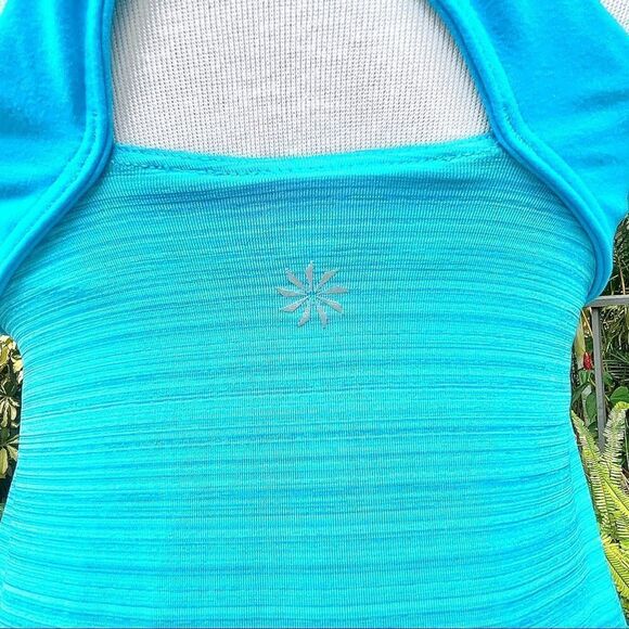 Athleta Stride Crunch and Punch Bra Tank (Blue) - Picture 8 of 11